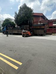 Gul Way (D22), Warehouse #496952601